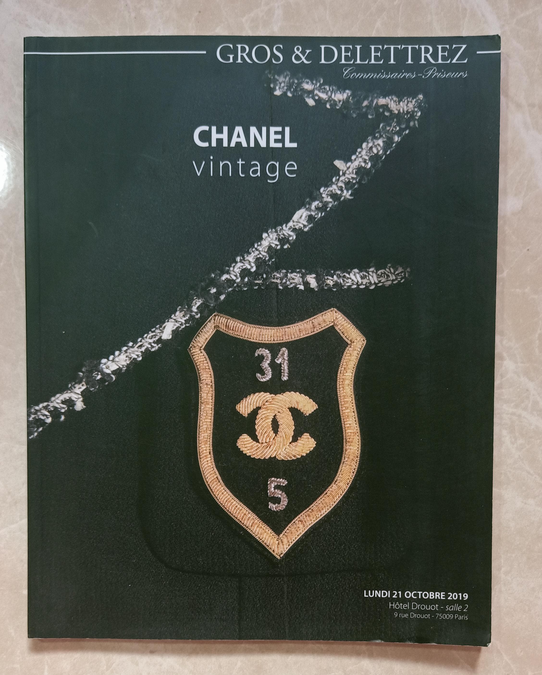 CHANEL vintage