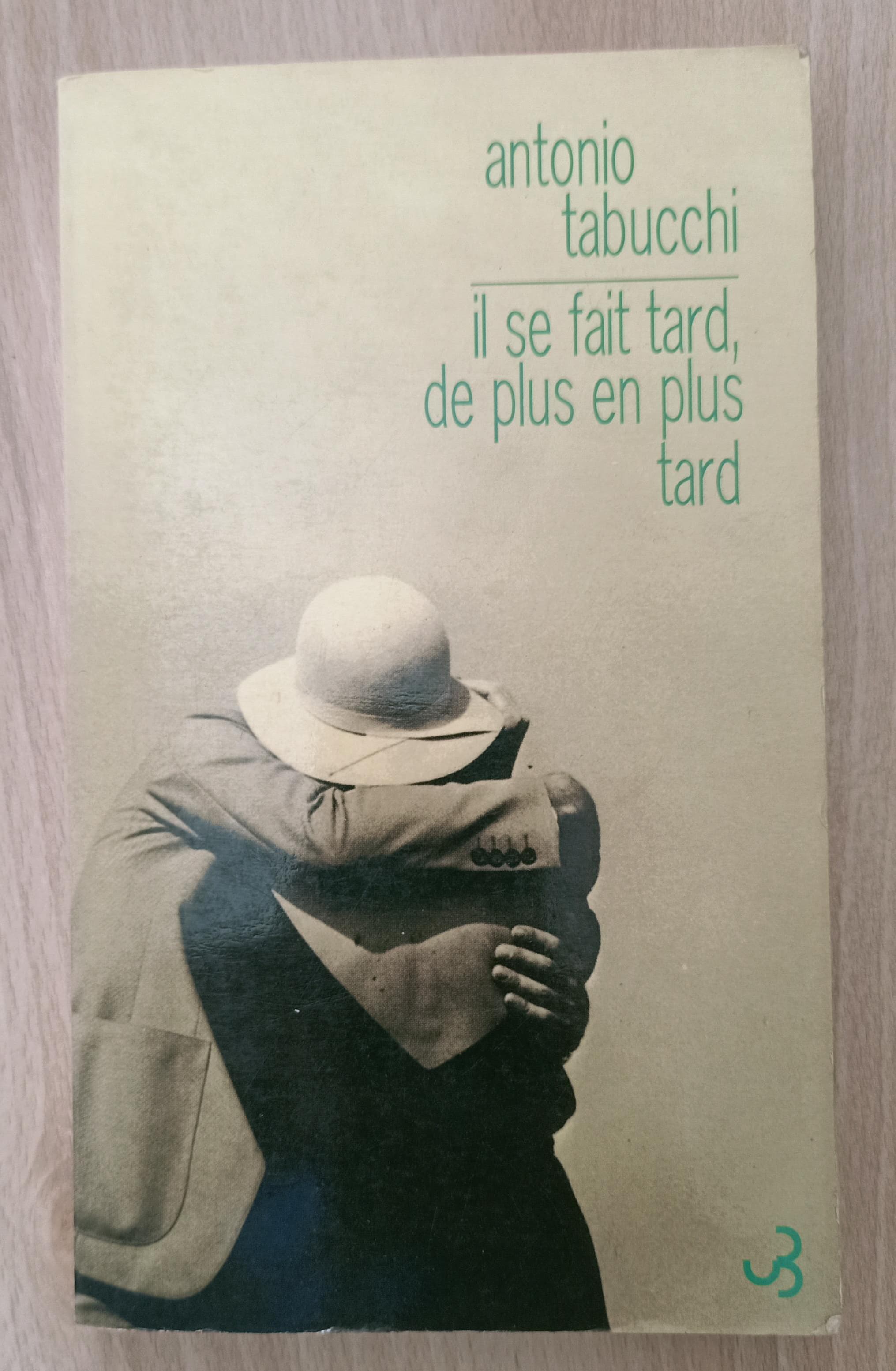 Il se fait tard de plus en plus tard