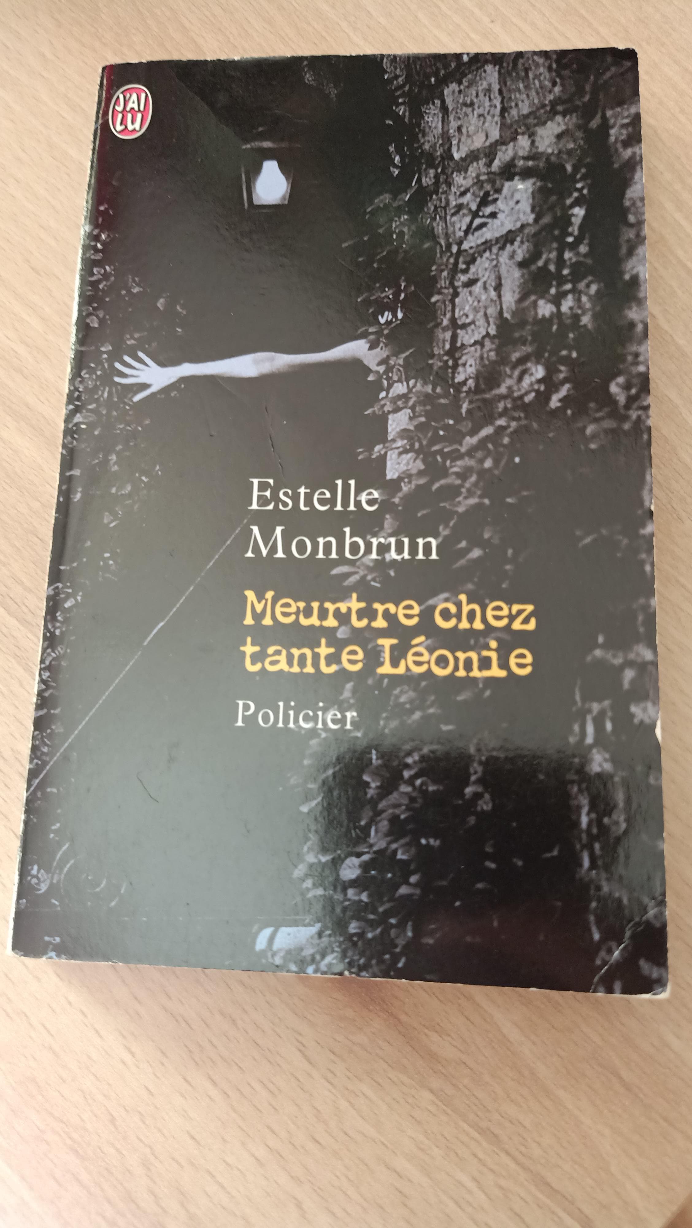 Meurtre chez tante Léonie